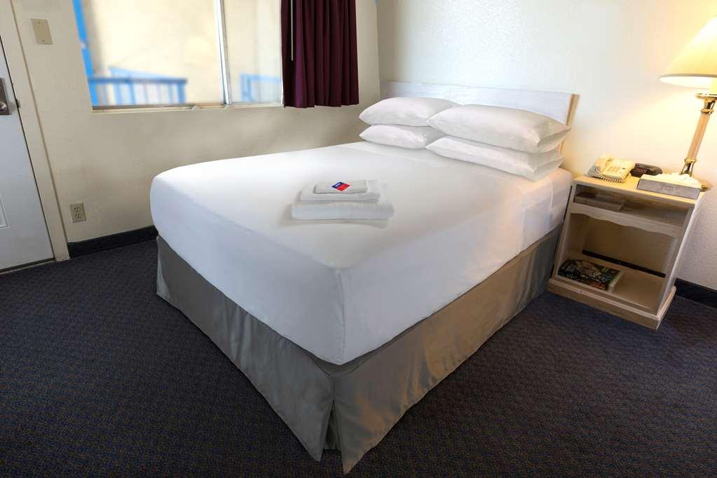 Lake Delton Sleep Inn & Suites חדר תמונה