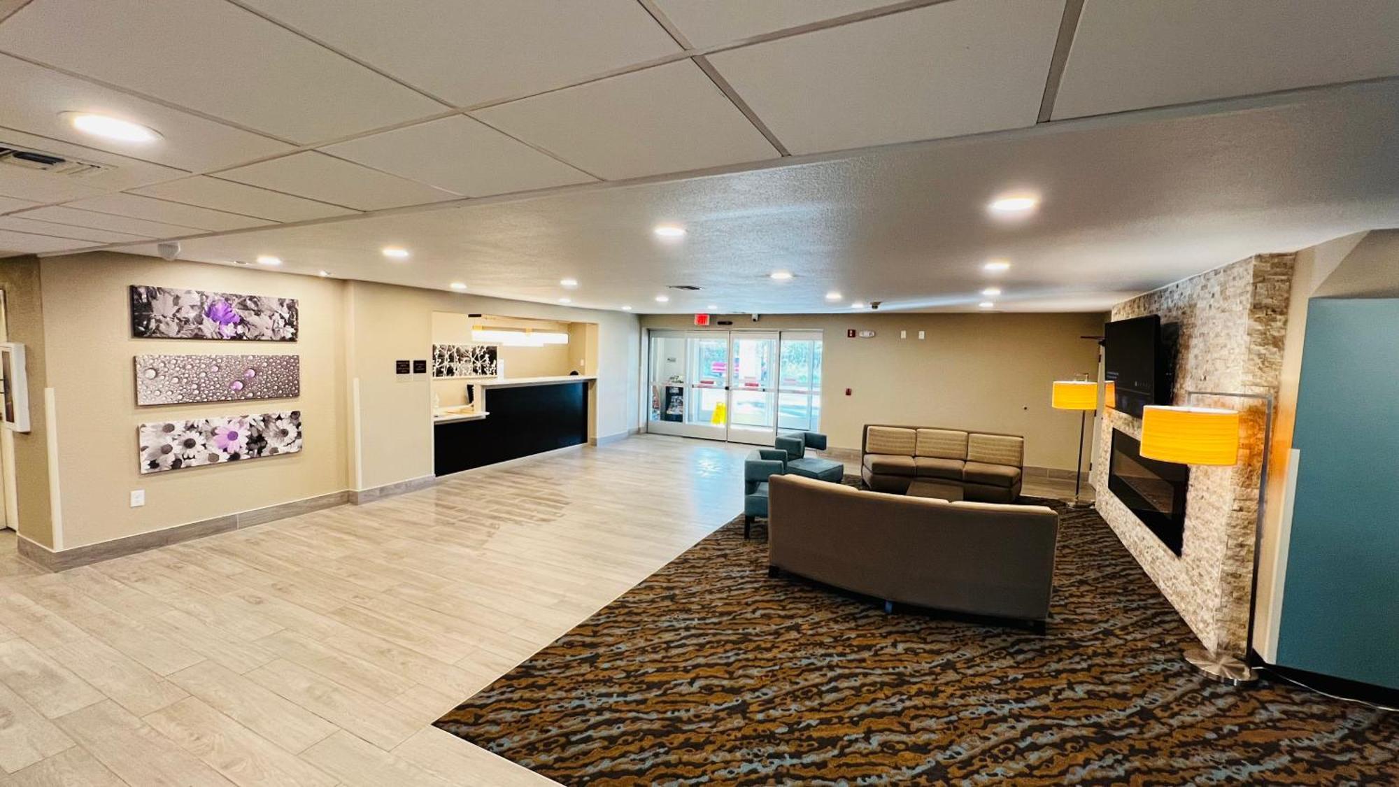 Lake Delton Sleep Inn & Suites מראה חיצוני תמונה