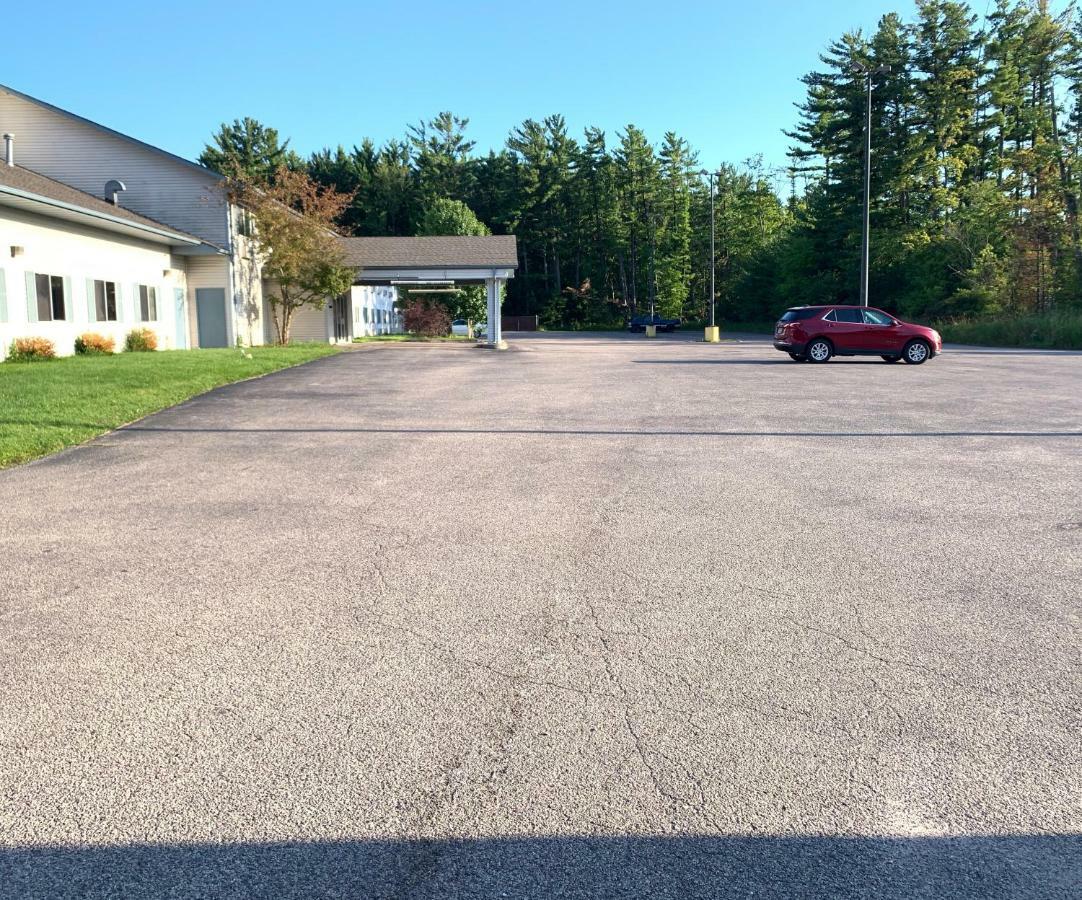 Lake Delton Sleep Inn & Suites מראה חיצוני תמונה